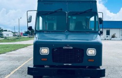 2020 Freightliner P900 Step Van Trucks, Price include, Painted in White Color.